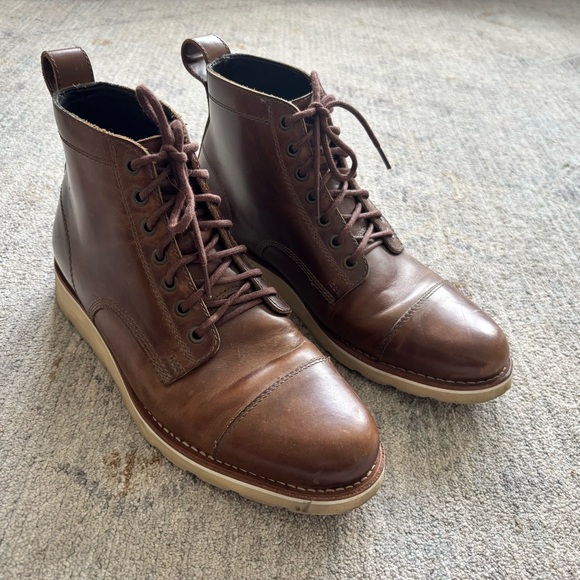 HELM Brown Leather Boots with Durable Design Size 8.5 Stylish Classic Casual - Picture 8 of 8